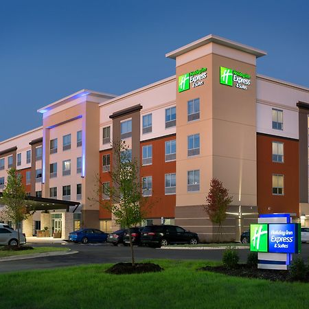 Holiday Inn Express & Suites - Fayetteville South By Ihg Exteriör bild
