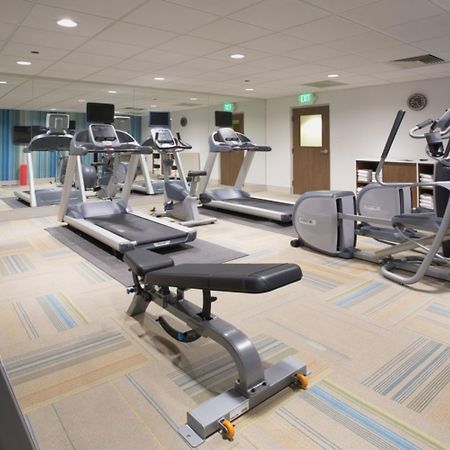 Holiday Inn Express & Suites - Fayetteville South By Ihg Exteriör bild