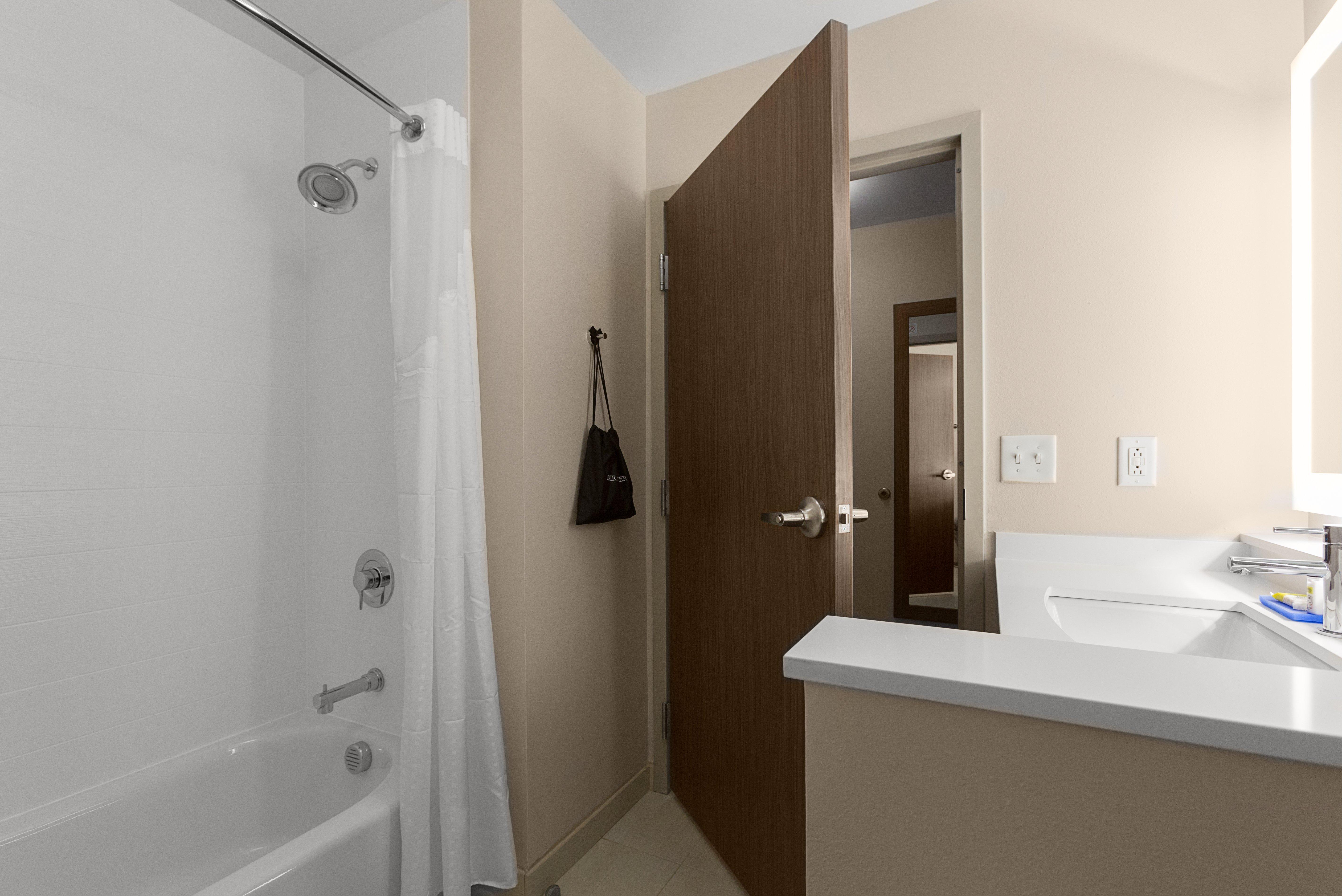 Holiday Inn Express & Suites - Fayetteville South By Ihg Exteriör bild