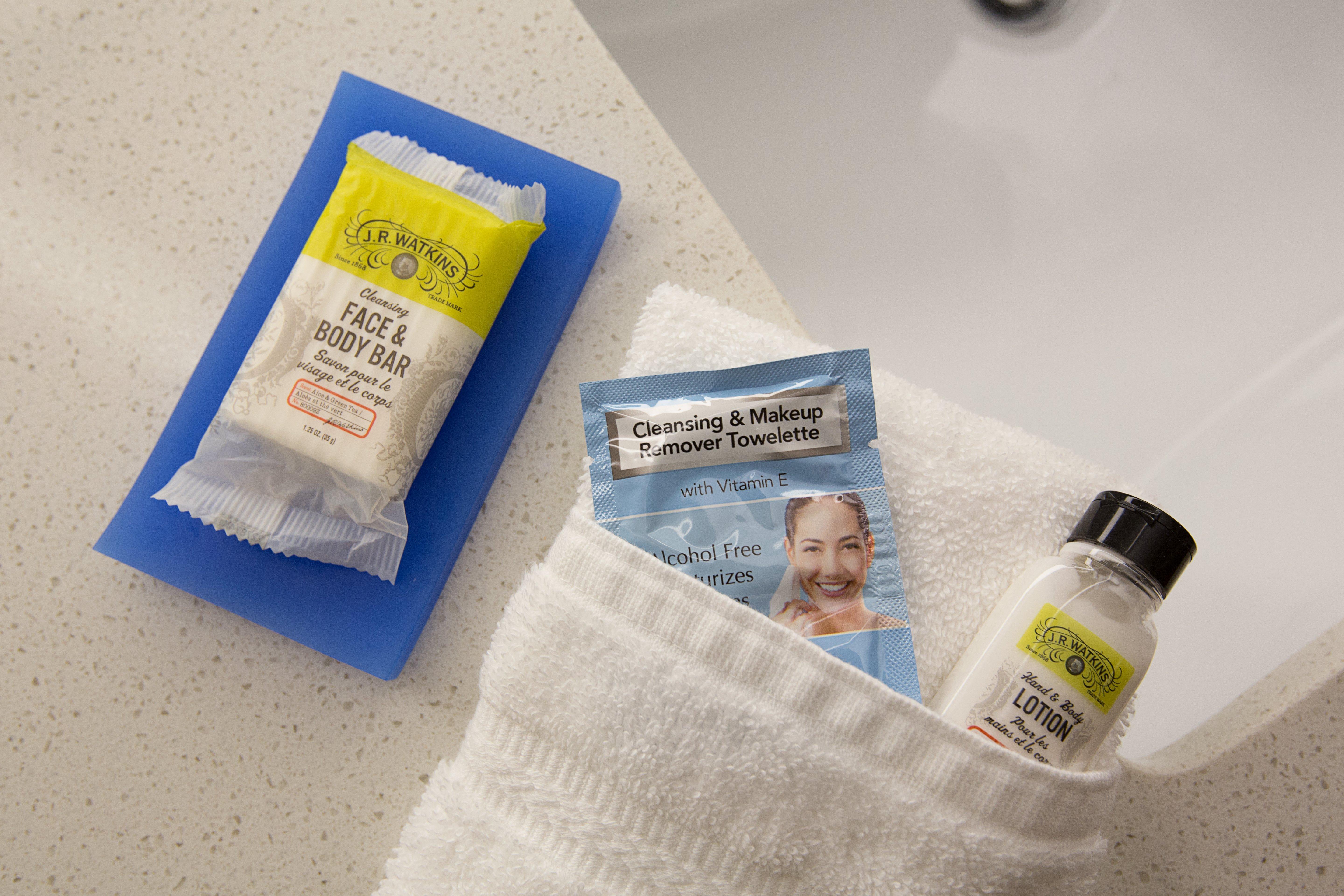 Holiday Inn Express & Suites - Fayetteville South By Ihg Exteriör bild